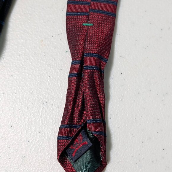 Tommy Hilfiger Blue Striped 100% Silk Made In USA Necktie - Picture 4 of 9